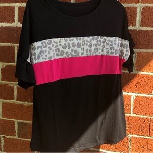 081 - Leopard Color Block Short Sleeve Tee M